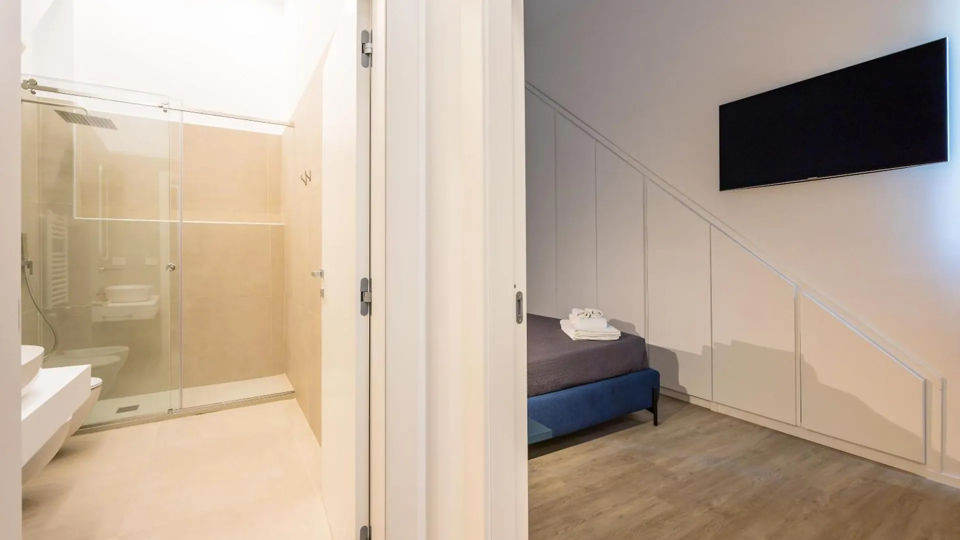Bisicool Boutique Apartment By Napoliapartments Olaszország