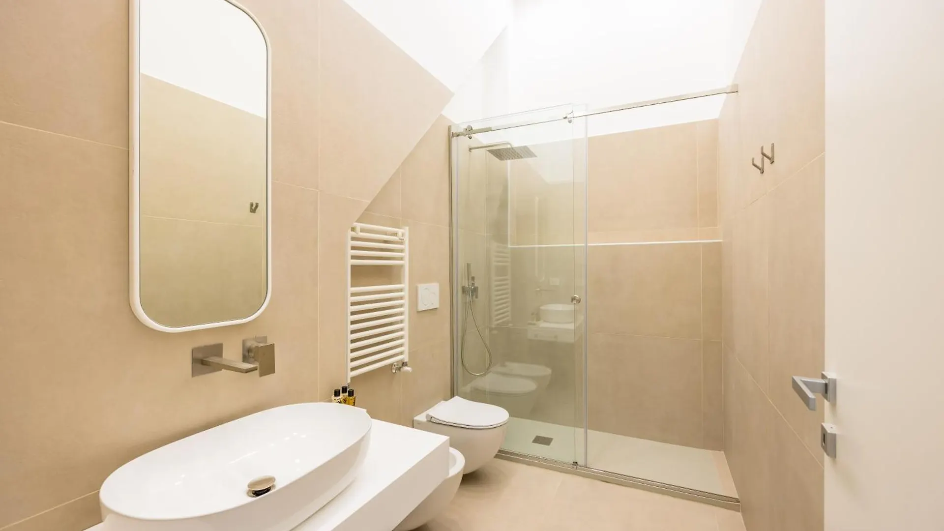 Bisicool Boutique Apartment By Napoliapartments
