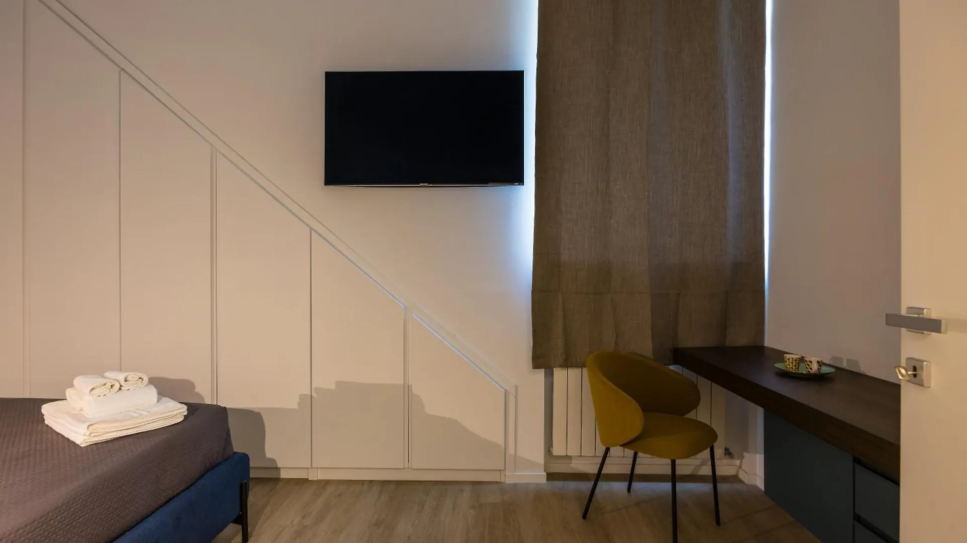 Bisicool Boutique Apartment By Napoliapartments