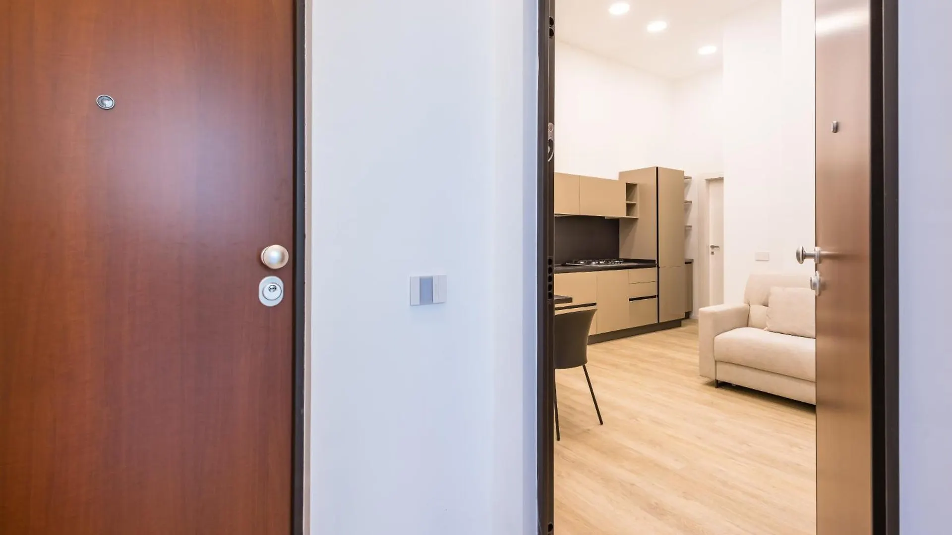 Bisicool Boutique Apartment By Napoliapartments